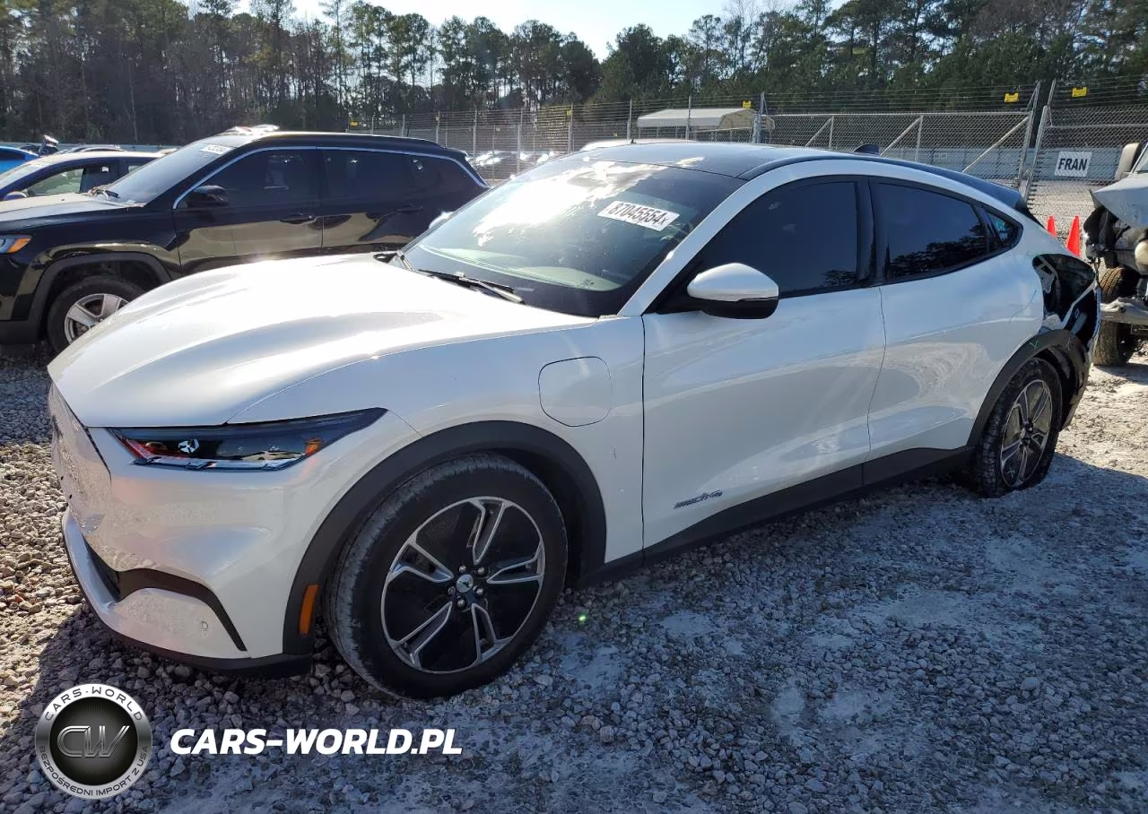 2021 Ford Mustang Mach-E Select