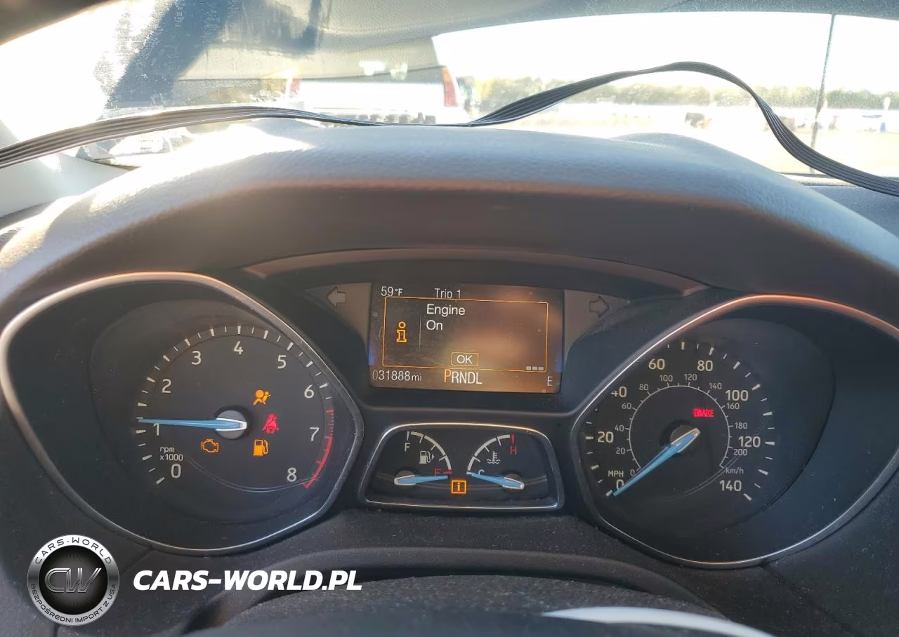 2016 Ford Focus Se VIN:1FADP3F28GL240371 - 9