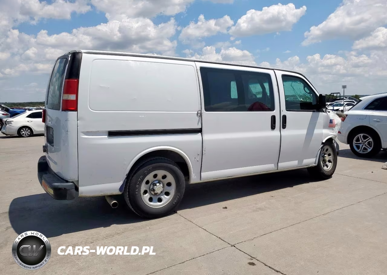 2014 Chevrolet Express G1500 VIN:1GCSGAFXXE1160886 - 3