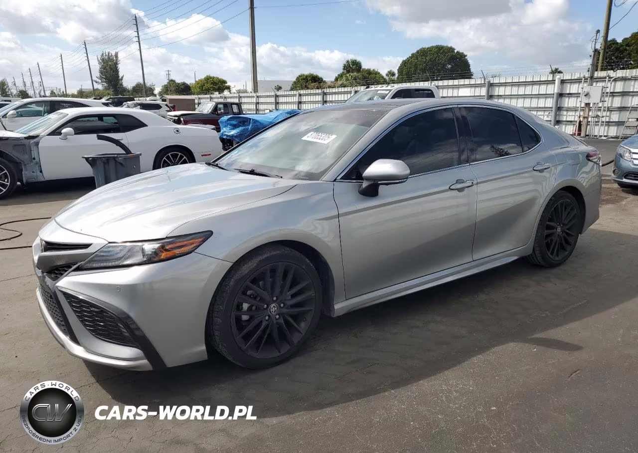 2022 Toyota Camry Xse – zdjęcie 1 z 12