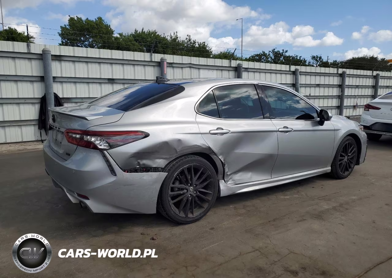 2022 Toyota Camry Xse VIN:4T1K61AK4NU007560 - 3