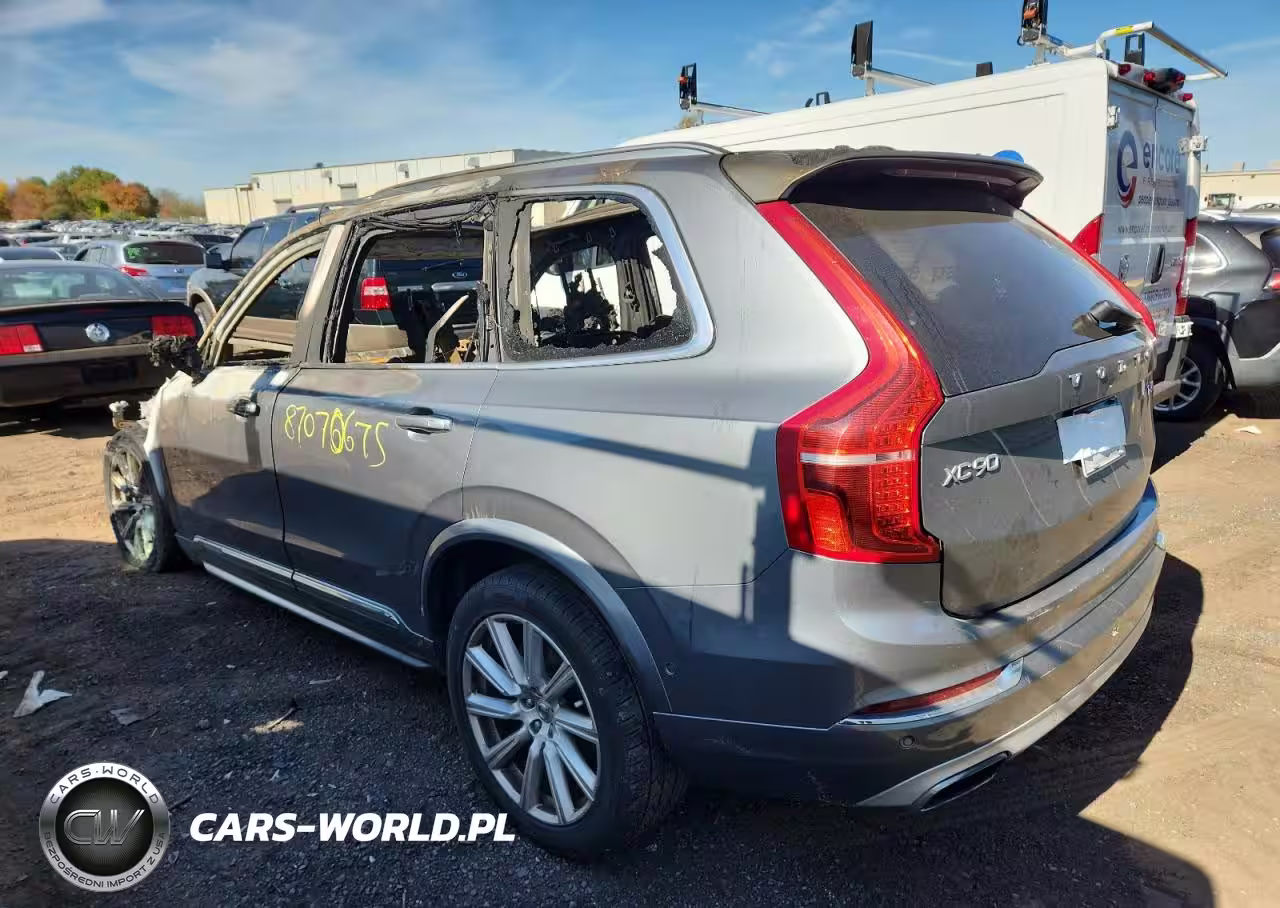 2016 Volvo Xc90 T6 VIN:YV4A22PL3G1050788 - 2