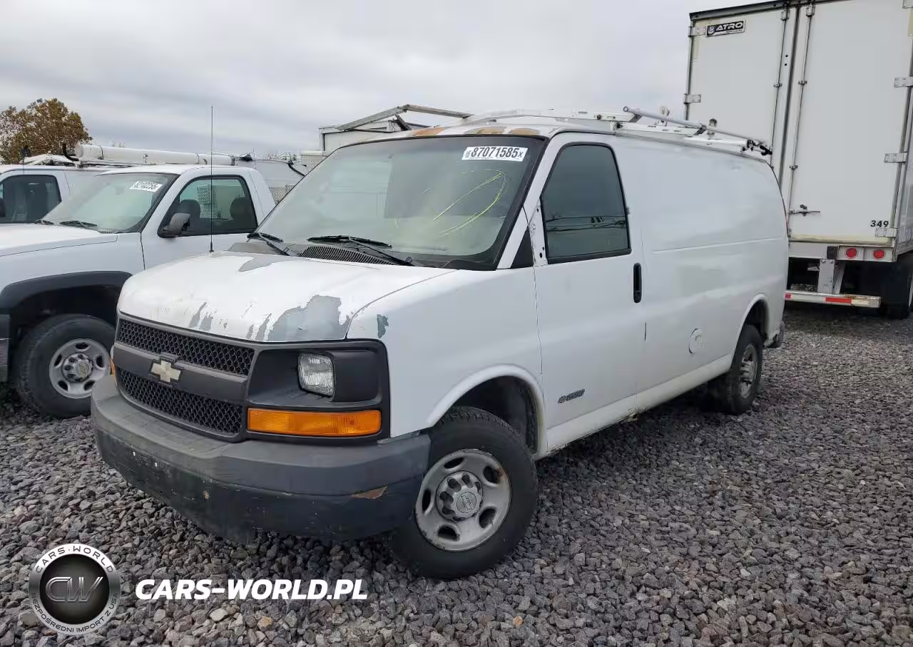 2005 Chevrolet Express Delivery Van