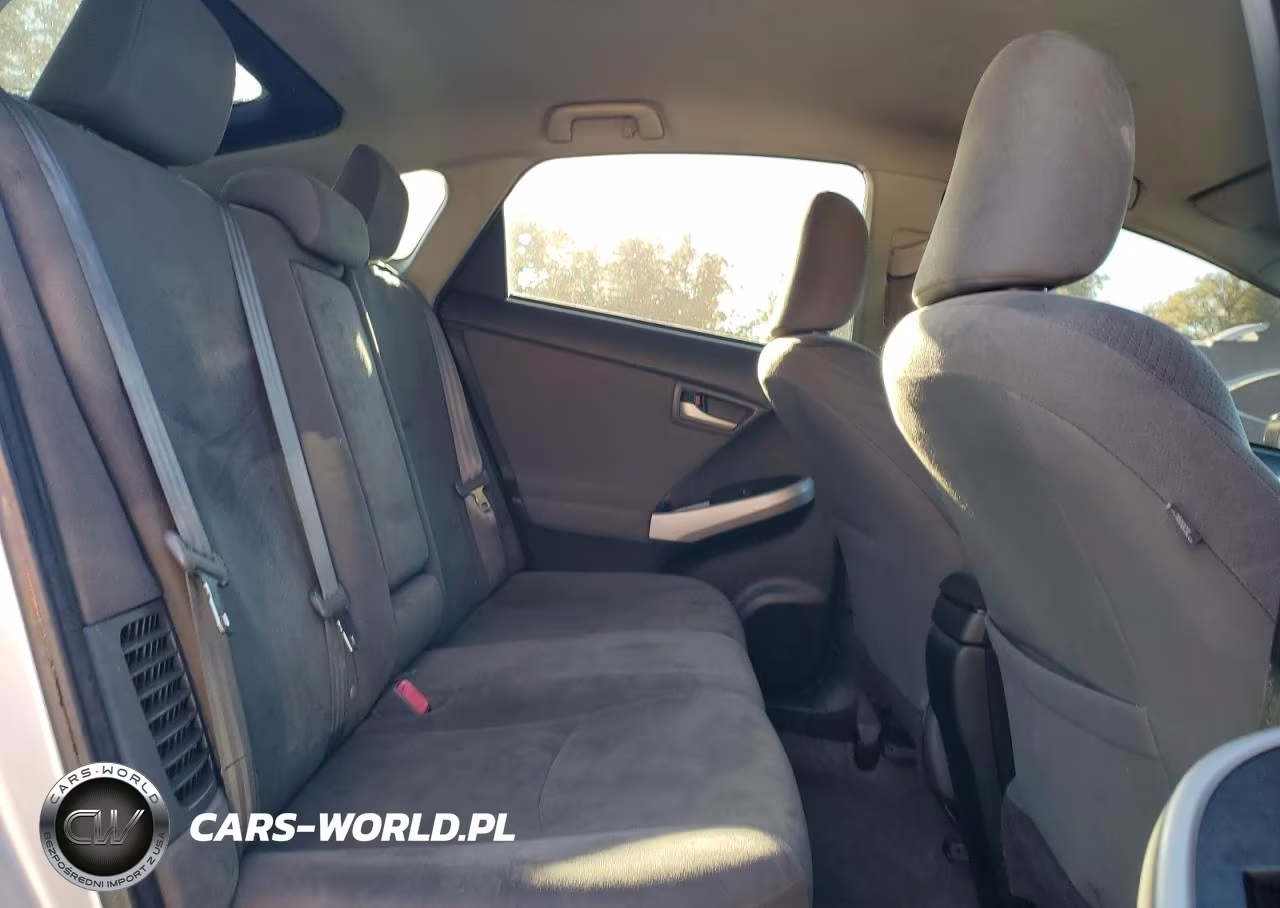 2015 Toyota Prius VIN:JTDKN3DU8F1956404 - 11