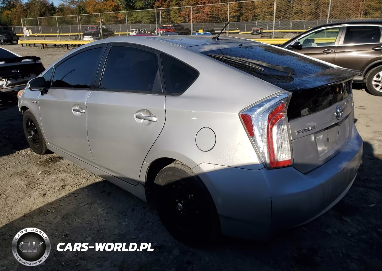 2015 Toyota Prius VIN:JTDKN3DU8F1956404 - 2