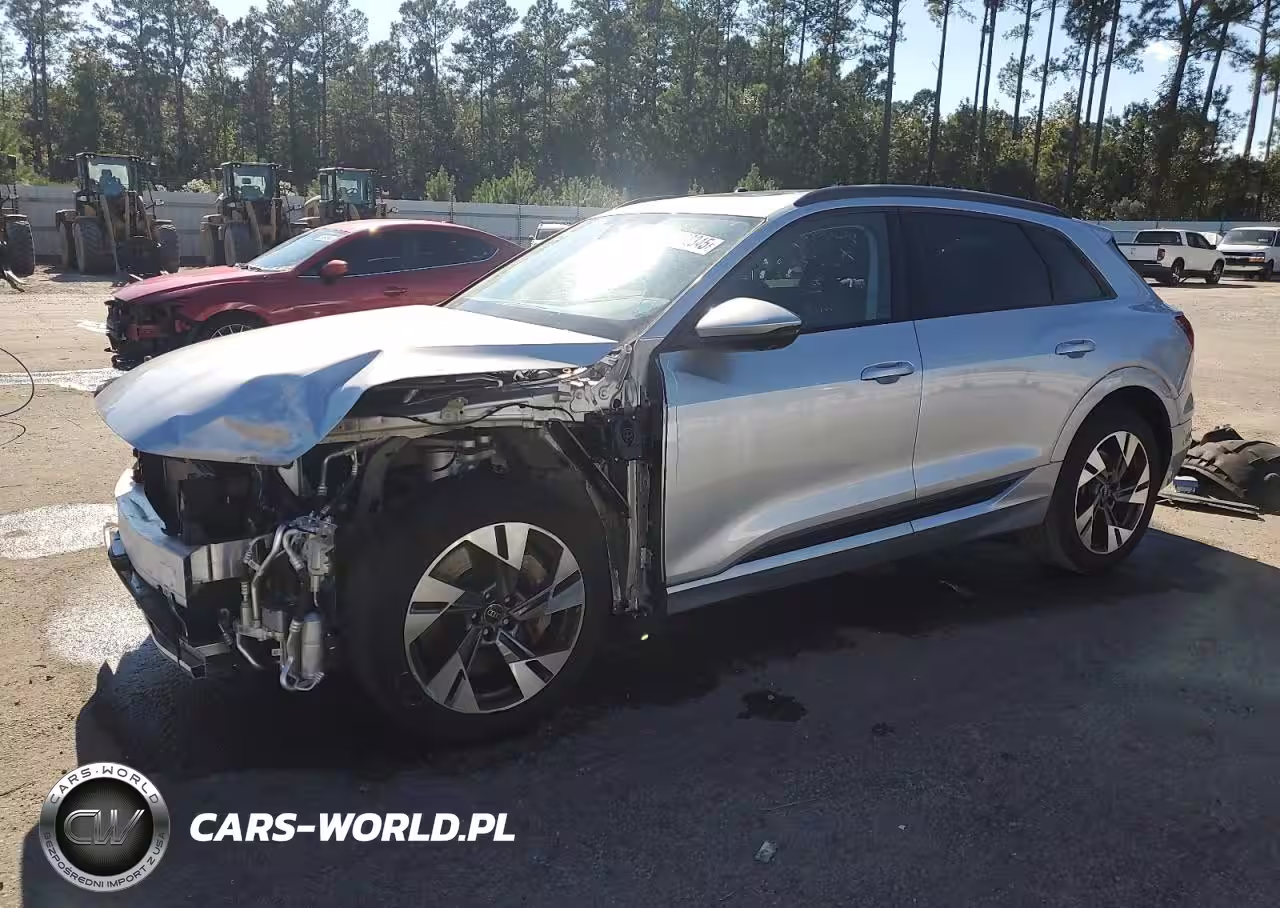 2022 Audi E-Tron Premium