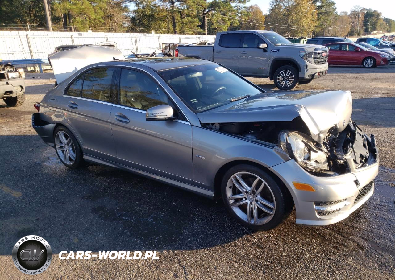 2012 Mercedes-Benz C 250 VIN:WDDGF4HBXCA606856 - 4