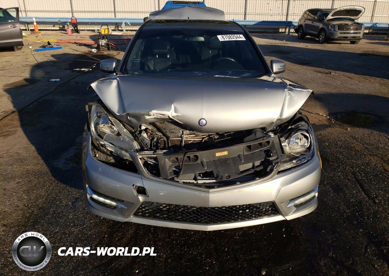 2012 Mercedes-Benz C 250 VIN:WDDGF4HBXCA606856 - 5