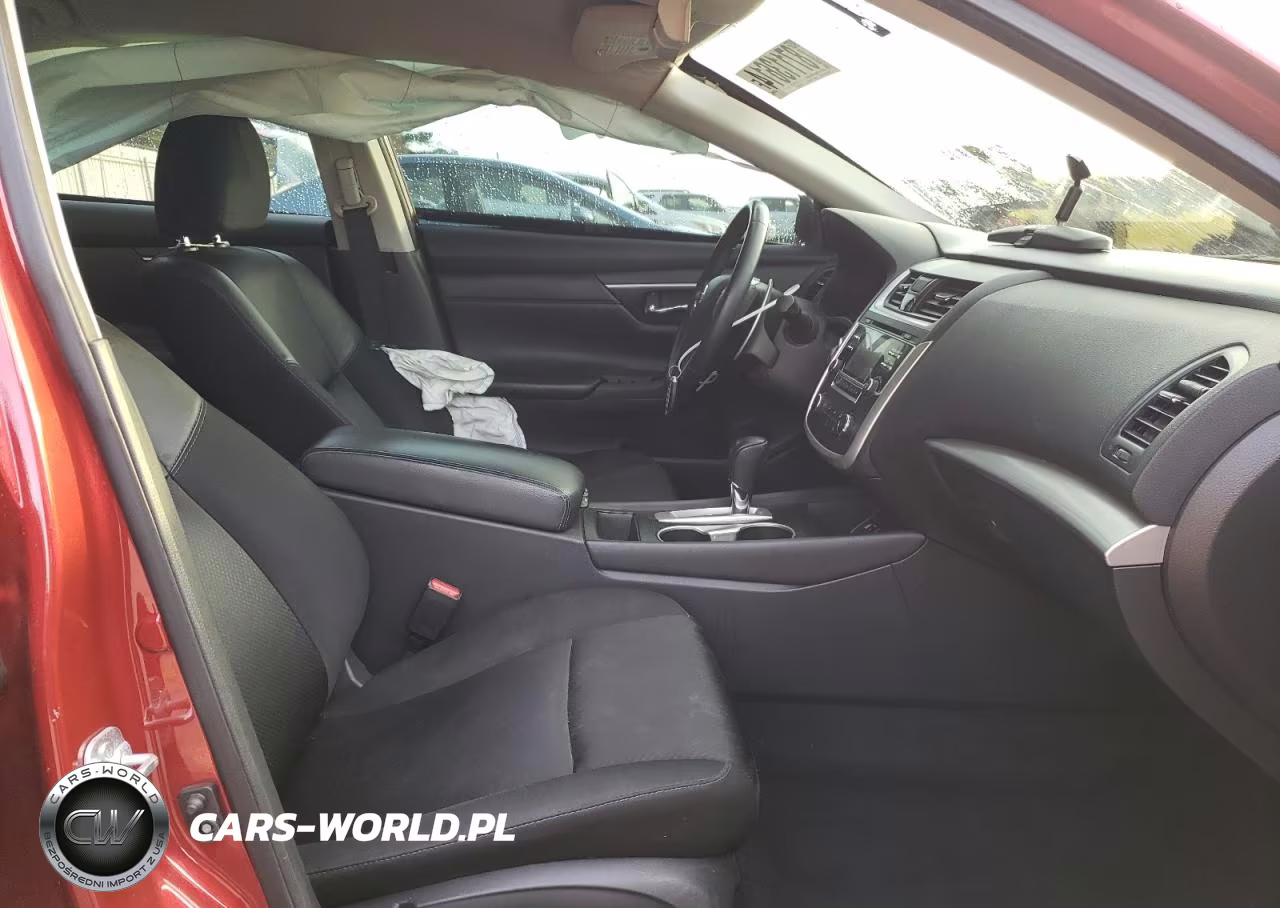 2017 Nissan Altima 2.5 VIN:1N4AL3AP9HC161813 - 7