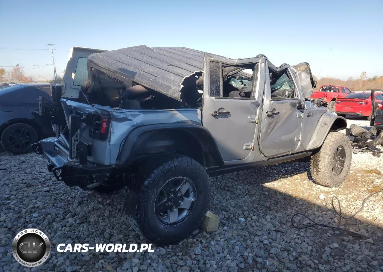 2016 Jeep Wrangler Unlimited Sport VIN:1C4BJWDGXGL159746 - 3