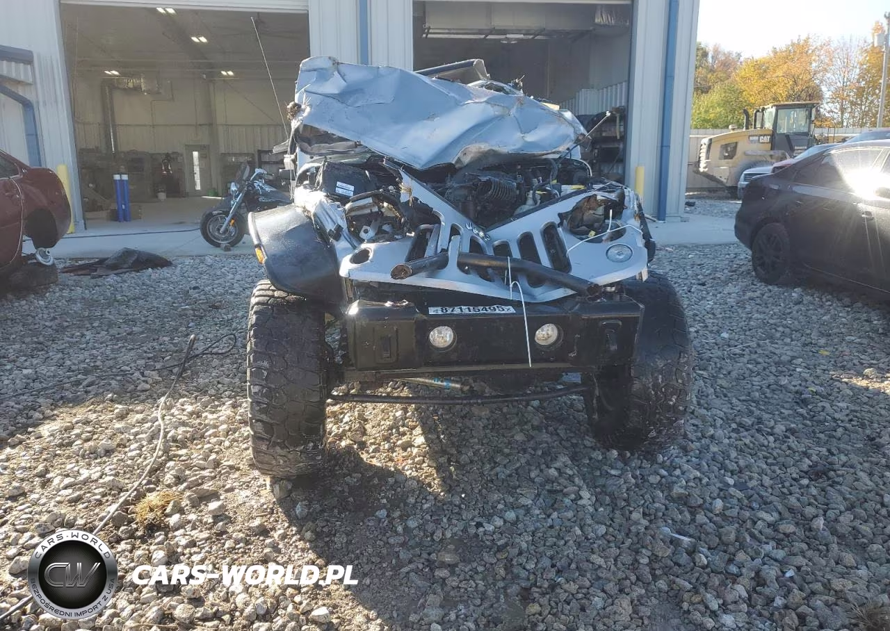 2016 Jeep Wrangler Unlimited Sport VIN:1C4BJWDGXGL159746 - 5