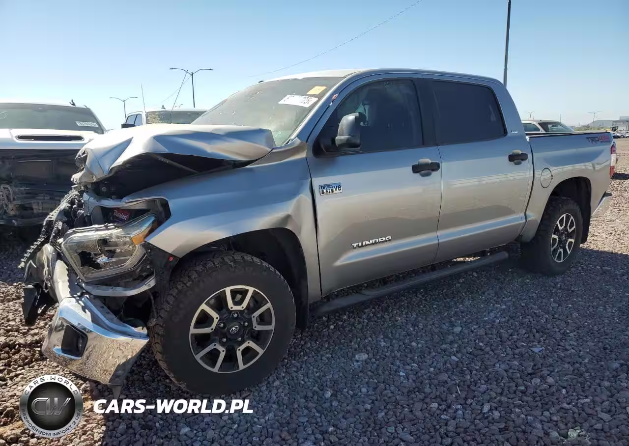 2018 Toyota Tundra Crewmax Sr5