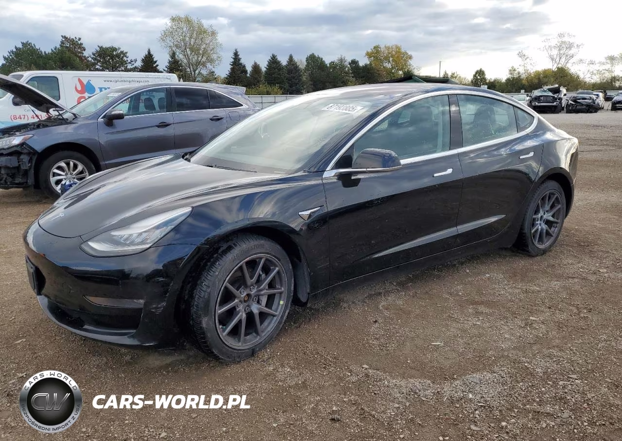 2018 Tesla Model 3 – zdjęcie 1 z 12