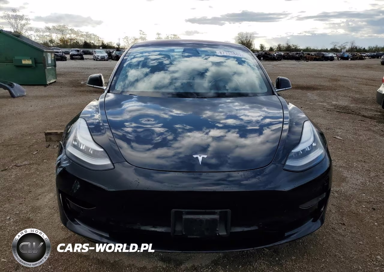 2018 Tesla Model 3 VIN:5YJ3E1EB4JF127481 - 5