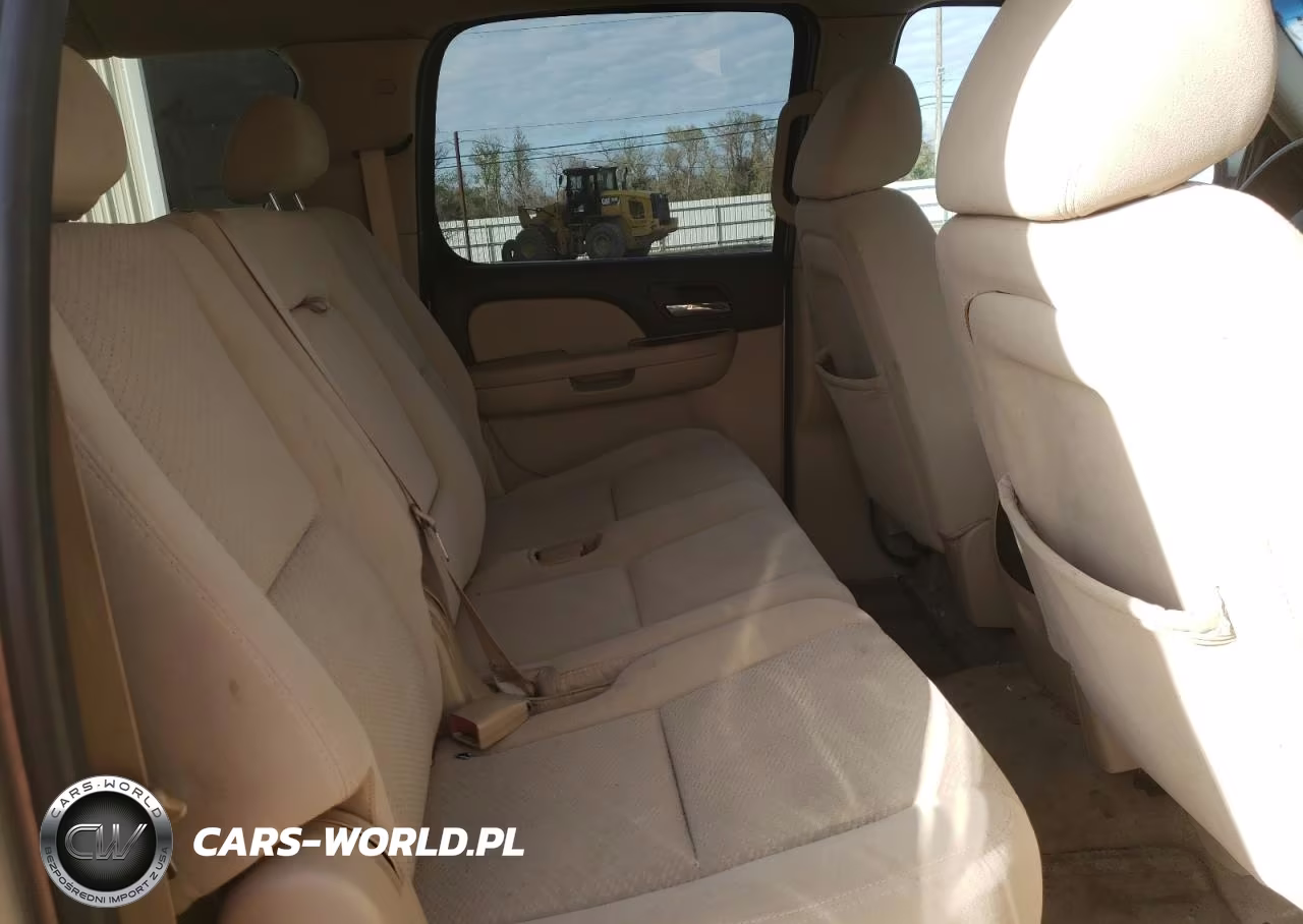 2007 Chevrolet Suburban C1500 VIN:3GNFC16037G205226 - 10