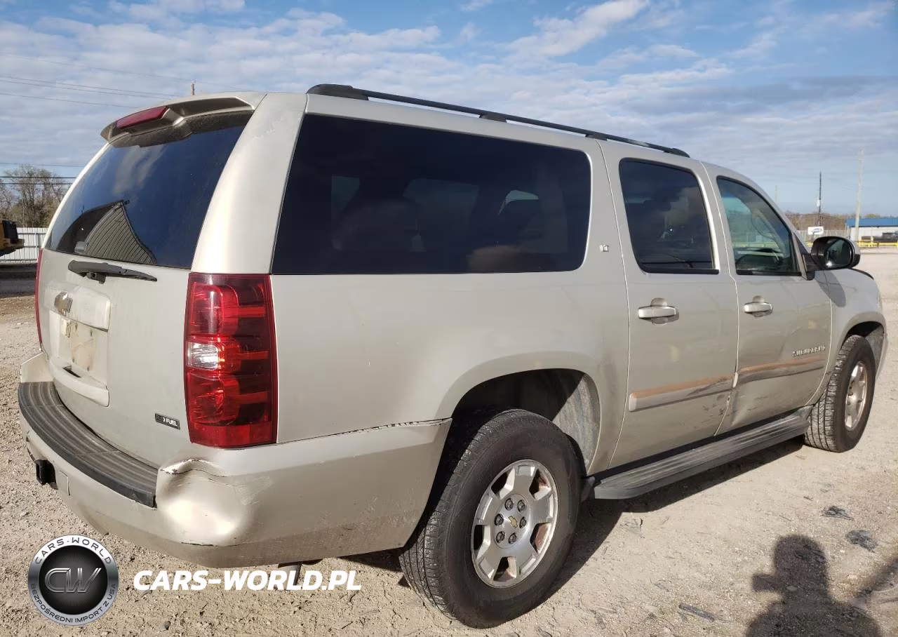 2007 Chevrolet Suburban C1500 VIN:3GNFC16037G205226 - 3