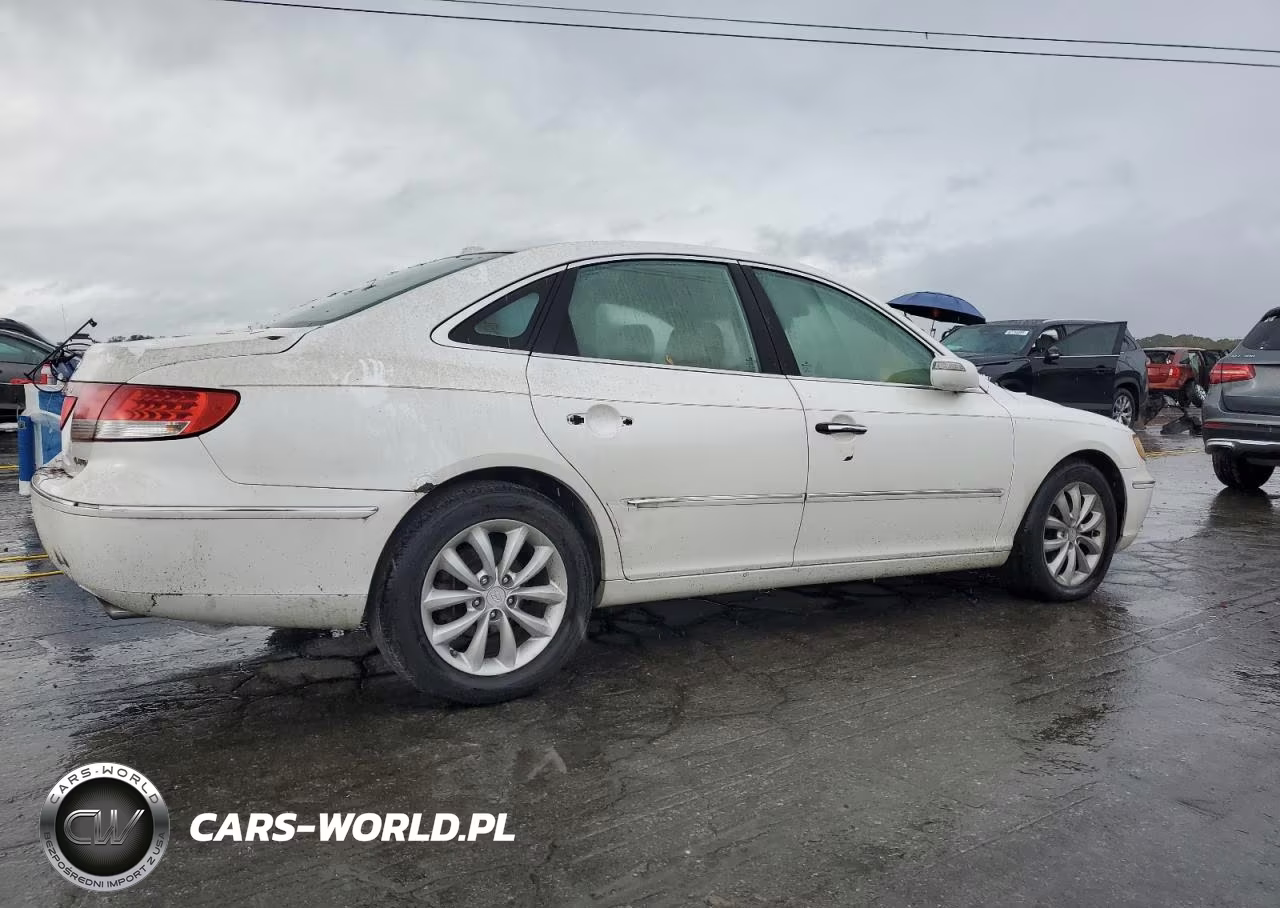 2008 Hyundai Azera VIN:KMHFC46F88A306613 - 3