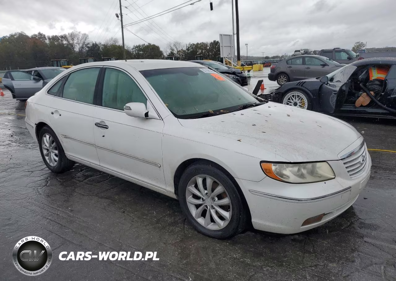 2008 Hyundai Azera VIN:KMHFC46F88A306613 - 4