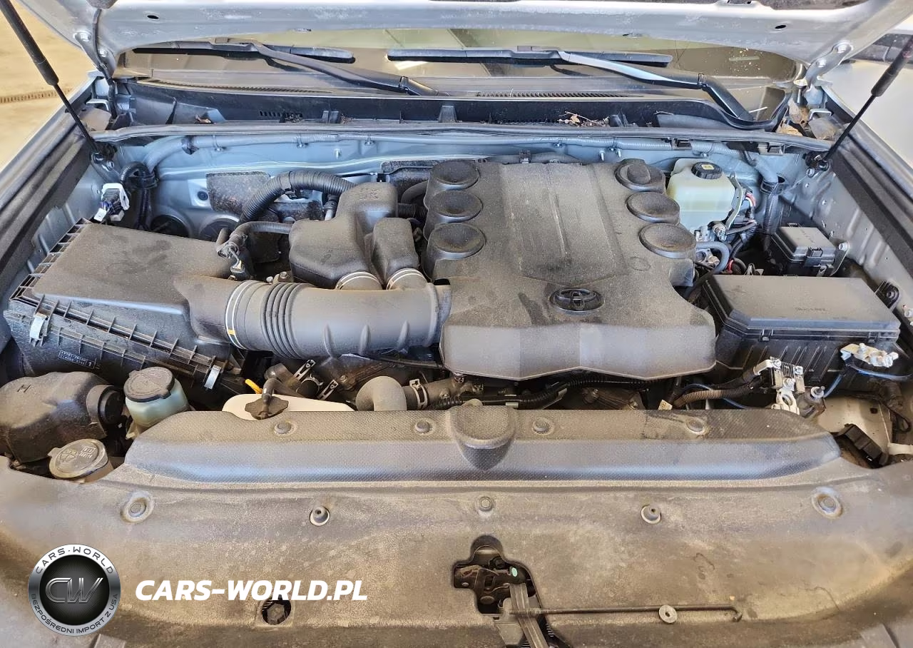 2022 Toyota 4Runner Sr5-Sr5 Premium VIN:JTEMU5JR6N6063202 - 12