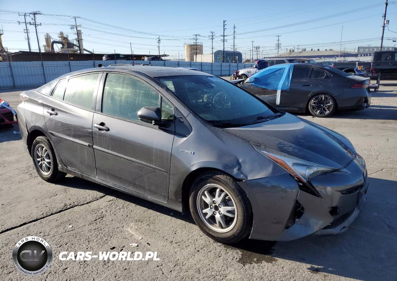 2017 Toyota Prius VIN:JTDKARFU2H3040448 - 4