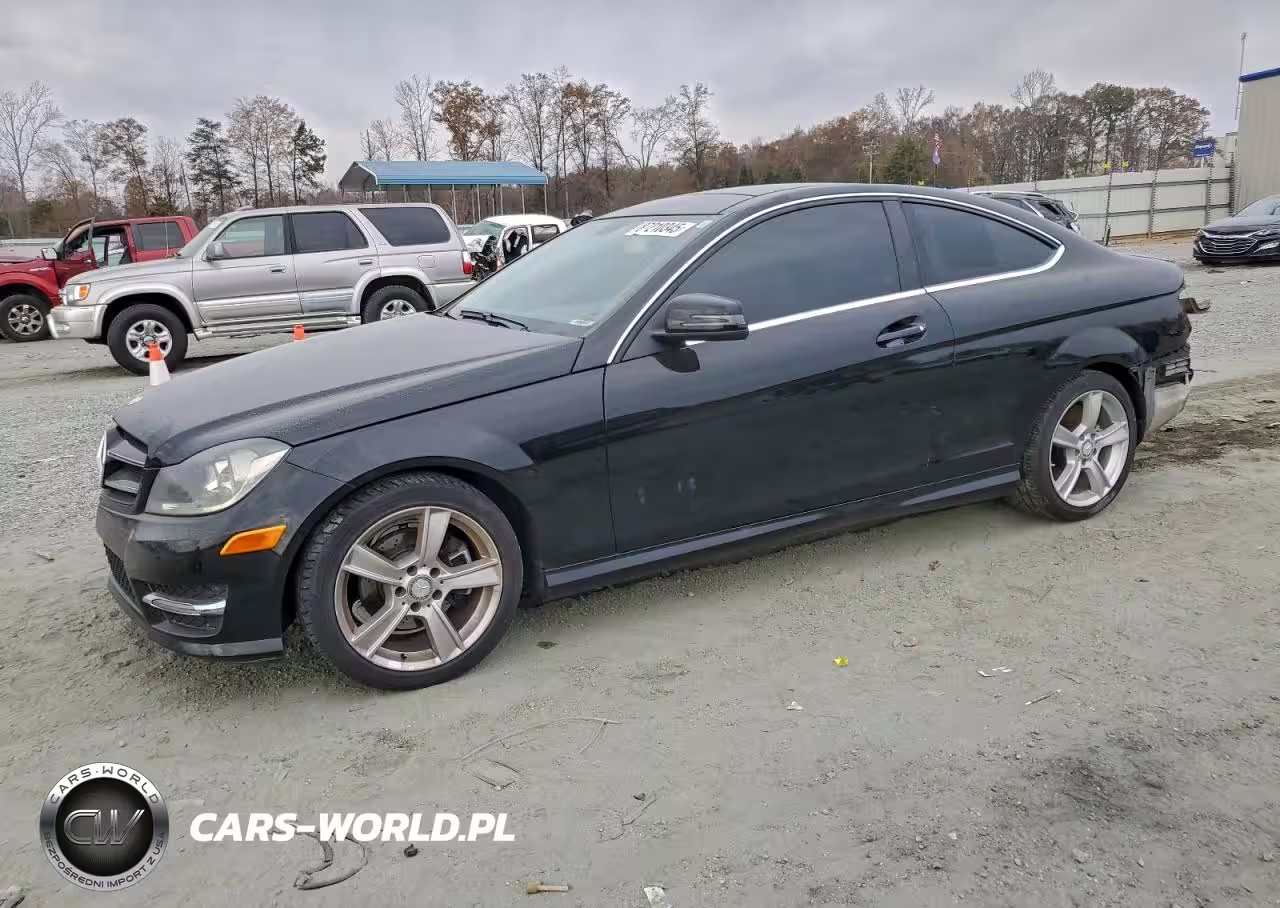 2015 Mercedes-Benz C 250