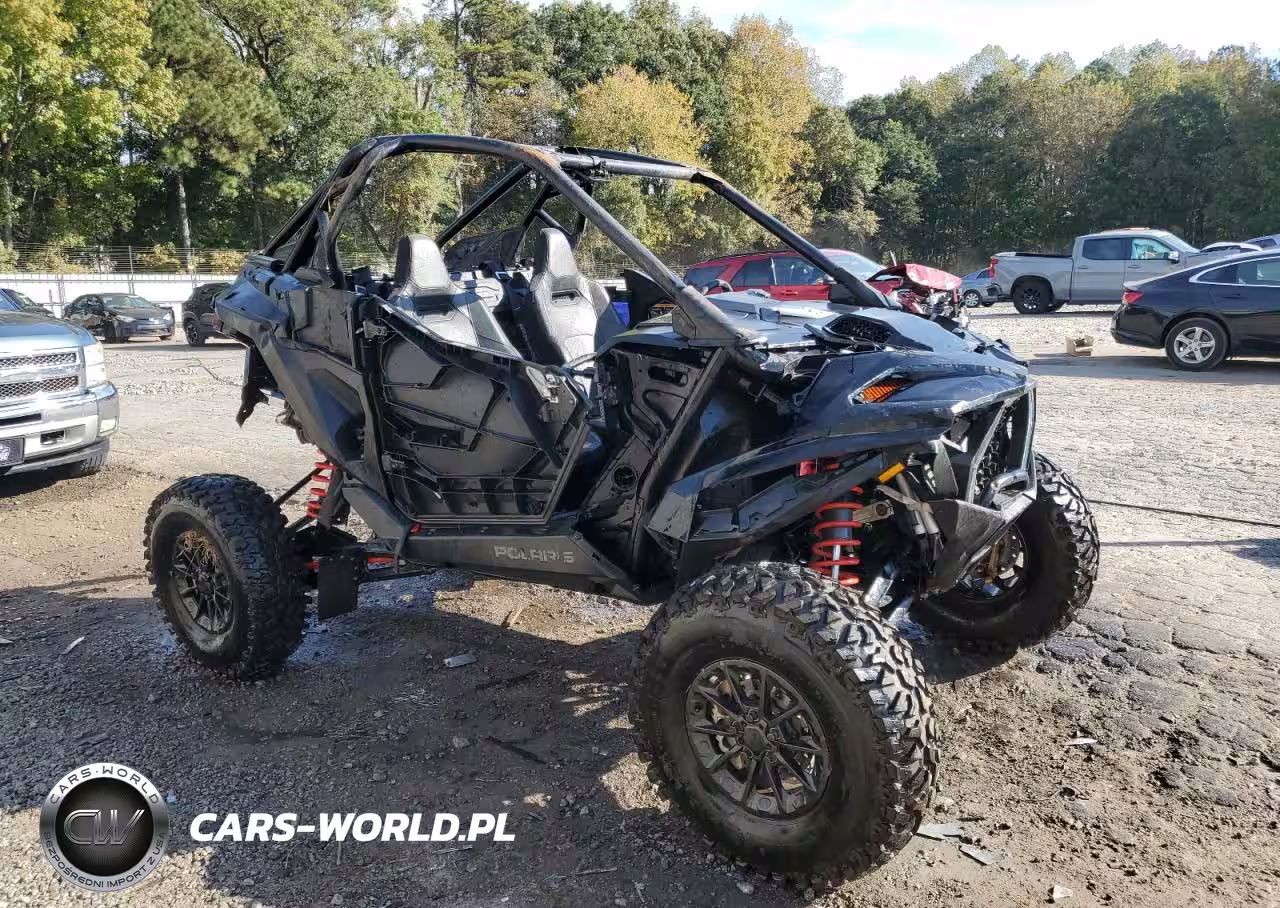 2025 Pola Rzr Pro S Ultimate