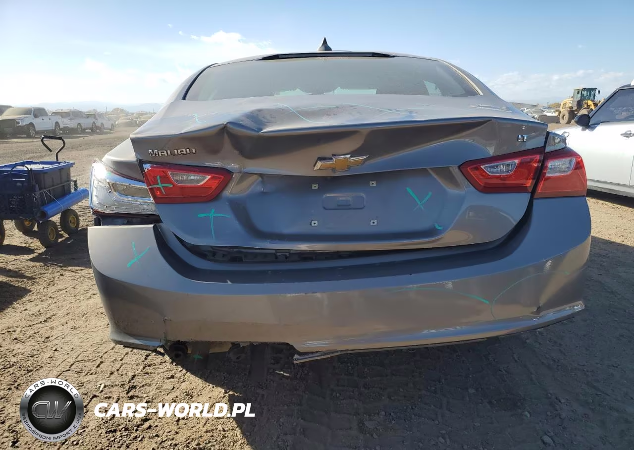 2017 Chevrolet Malibu Lt VIN:1G1ZE5ST8HF163851 - 6