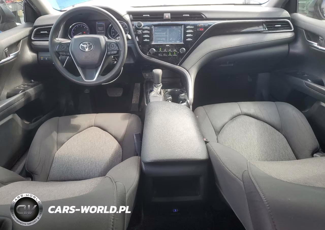 2020 Toyota Camry Le VIN:4T1C11AK0LU317723 - 8