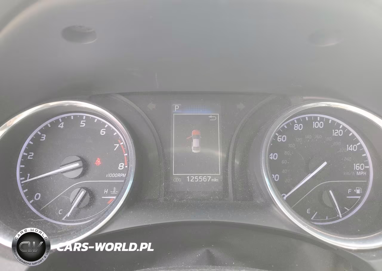 2020 Toyota Camry Le VIN:4T1C11AK0LU317723 - 9