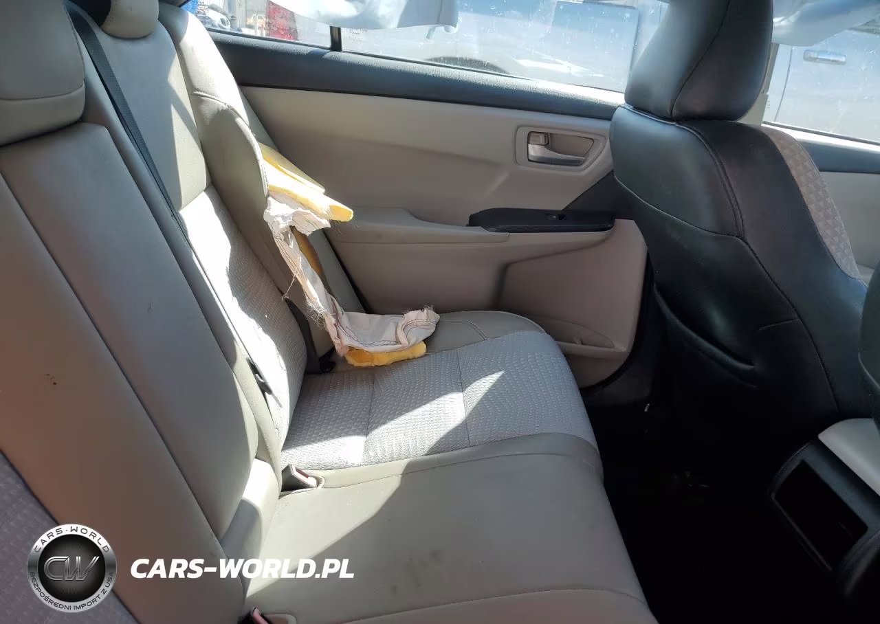 2015 Toyota Camry Le VIN:4T1BF1FK7FU898339 - 10