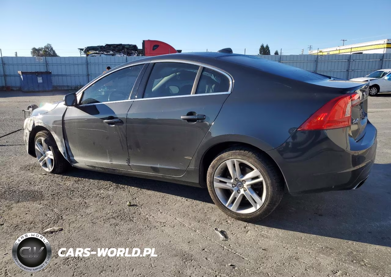 2015 Volvo S60 Platinum VIN:YV126MFM1F1335306 - 2