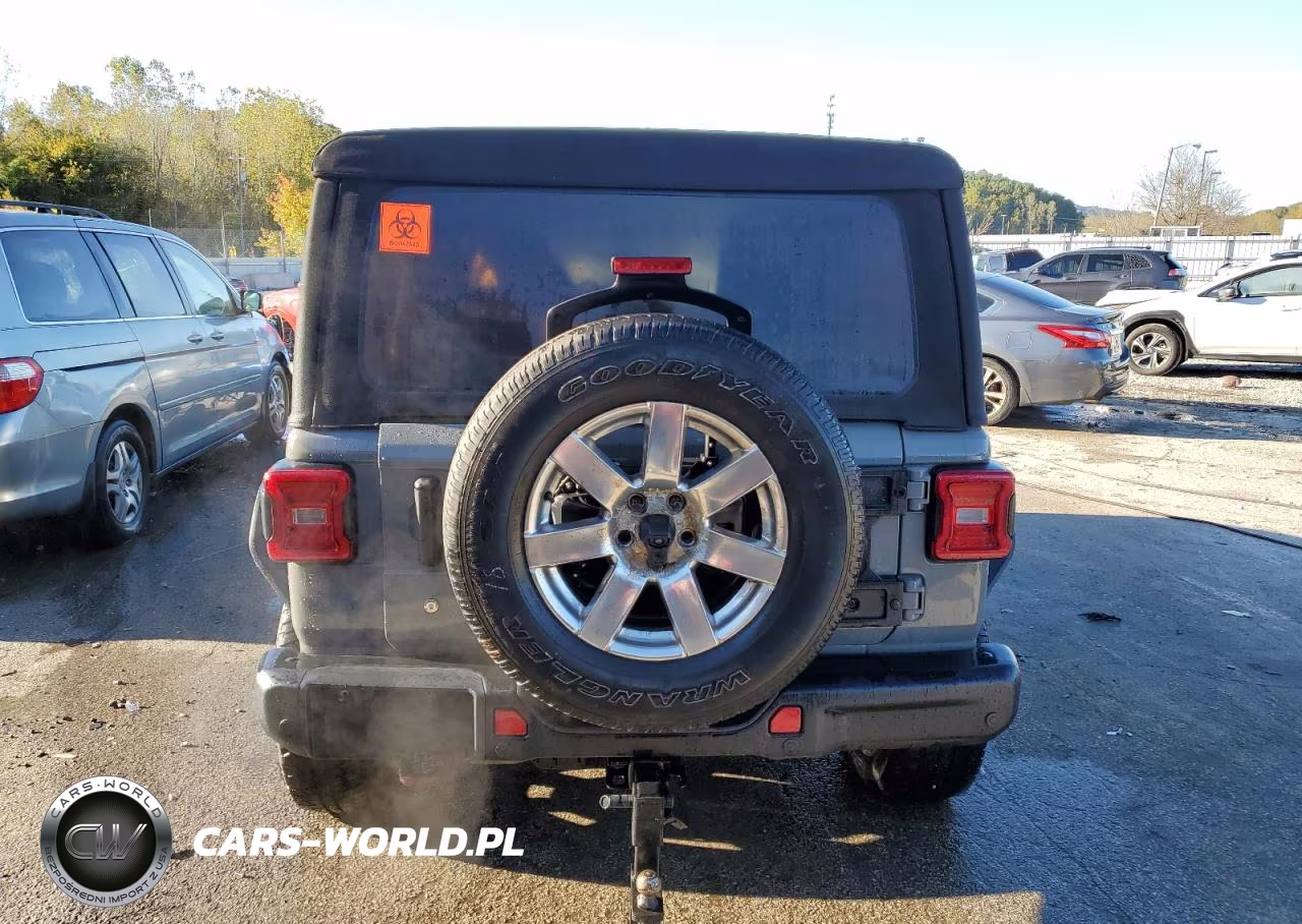 2018 Jeep Wrangler Unlimited Rubicon VIN:1C4HJXFG3JW251817 - 6