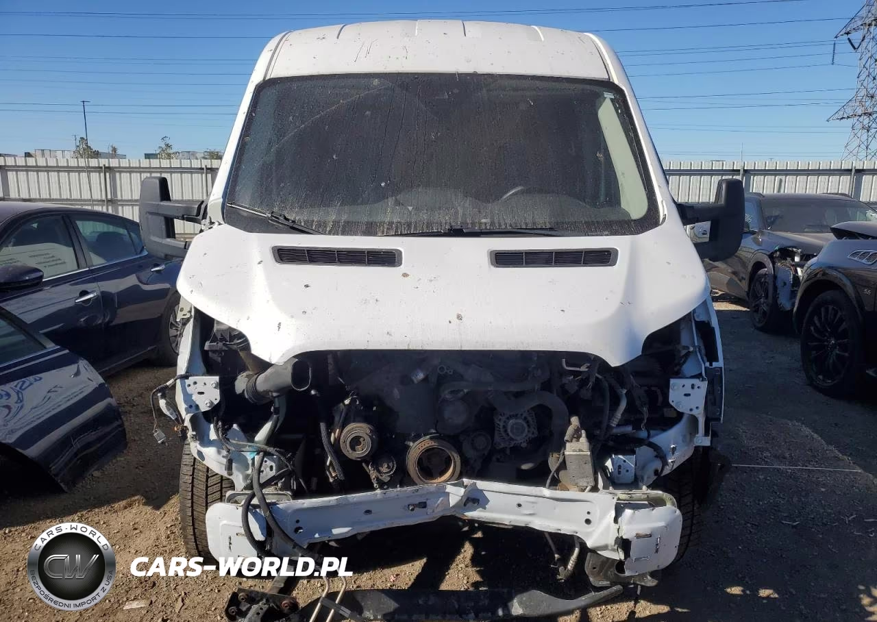 2018 Ford Transit T-250 VIN:1FTYR2CM8JKB24476 - 5