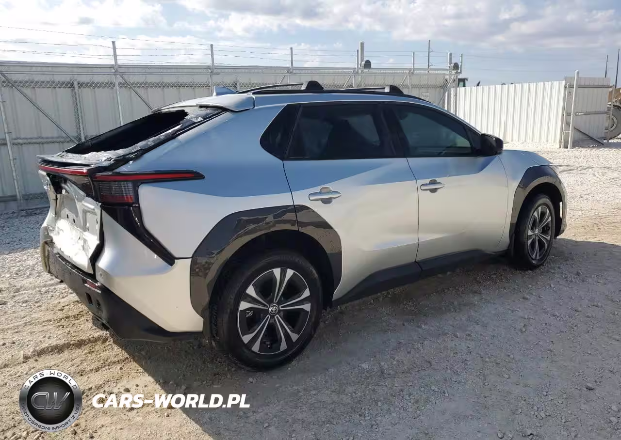 2024 Toyota Bz4X Xle VIN:JTMAAAAA2RA034172 - 3