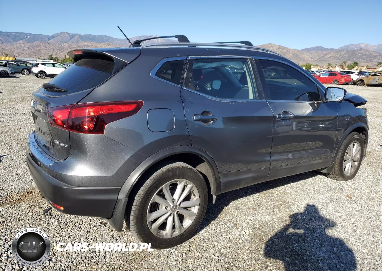 2017 Nissan Rogue Sport S VIN:JN1BJ1CR0HW128059 - 3