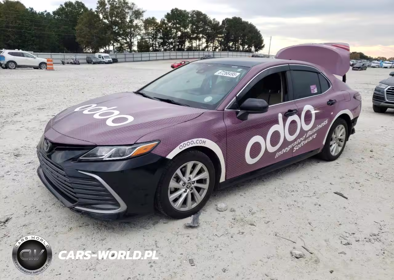 2021 Toyota Camry Le