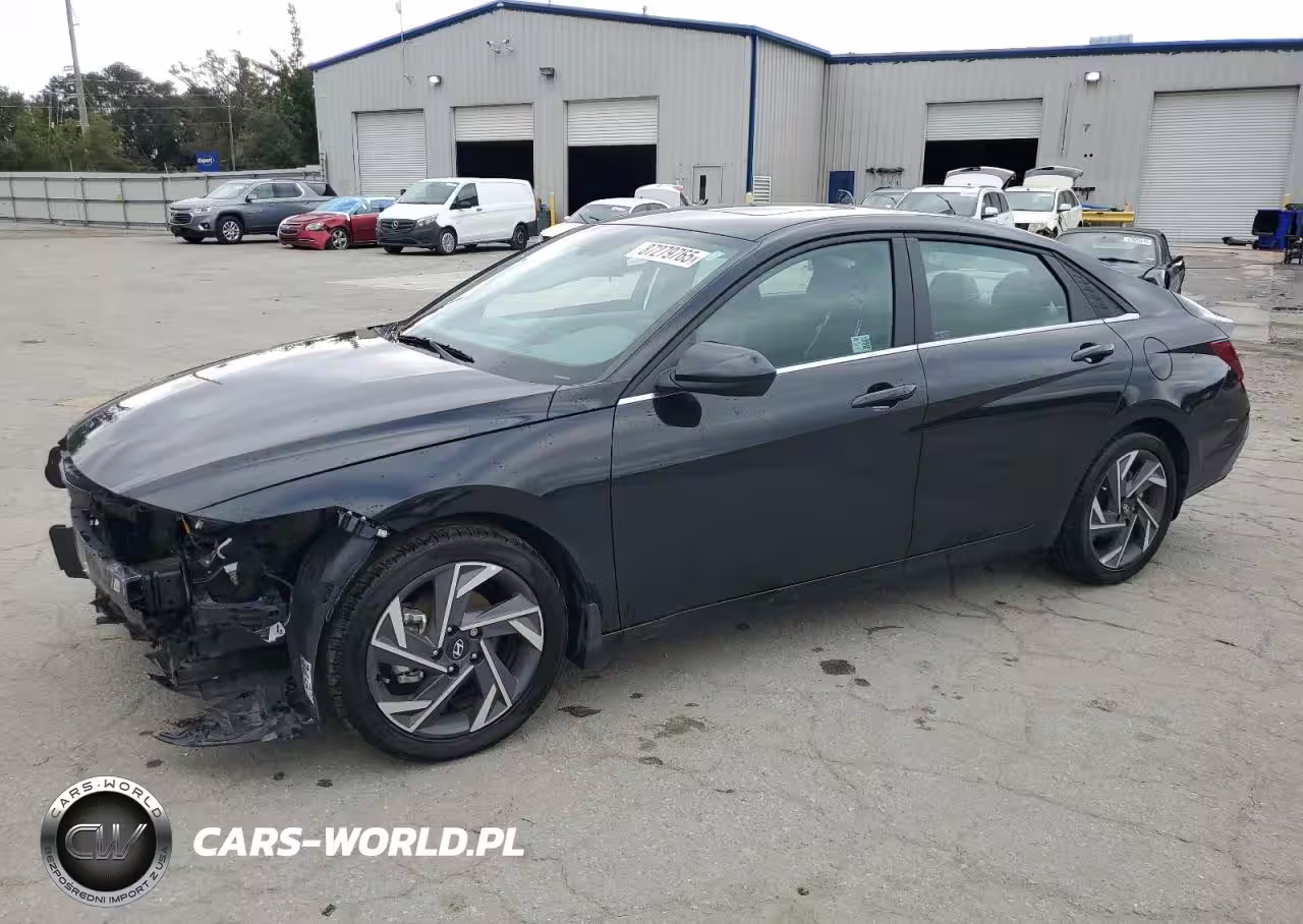 2024 Hyundai Elantra Sel