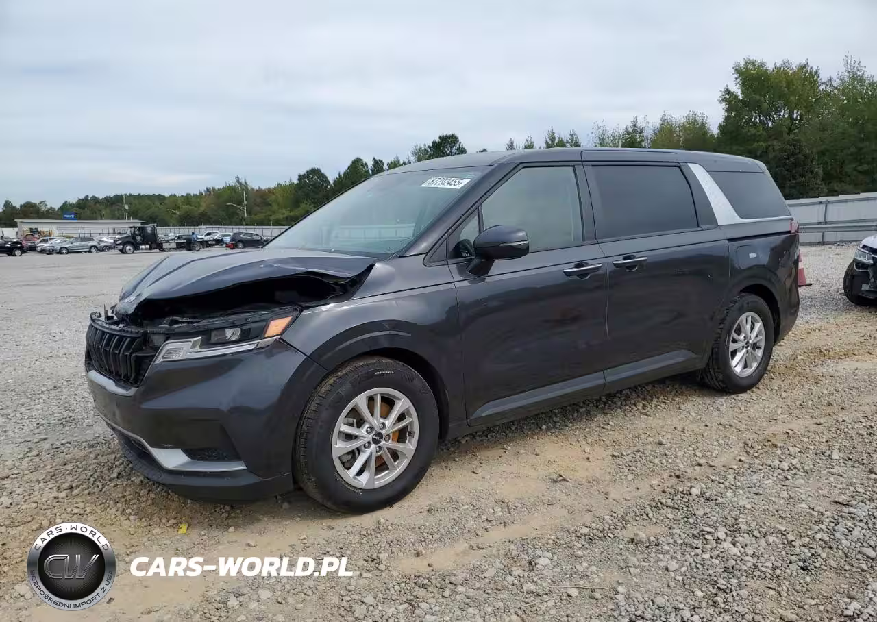 2024 Kia Carnival Lx