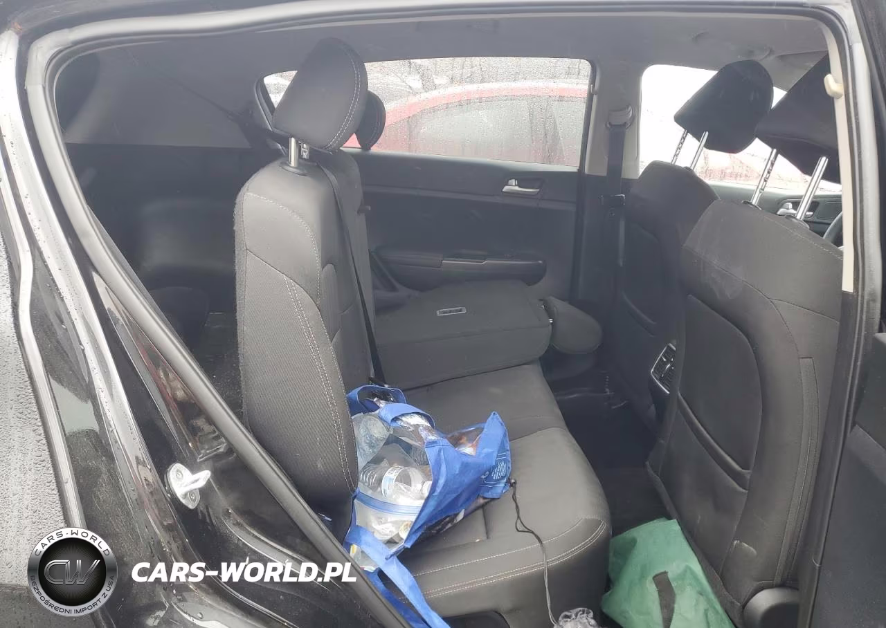 2020 Kia Sportage Lx VIN:KNDPMCAC9L7816083 - 11