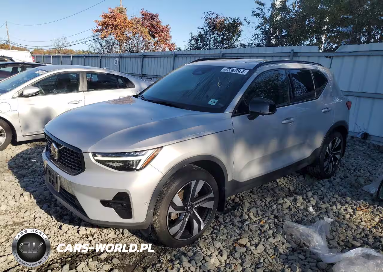 2023 Volvo Xc40 Ultimate