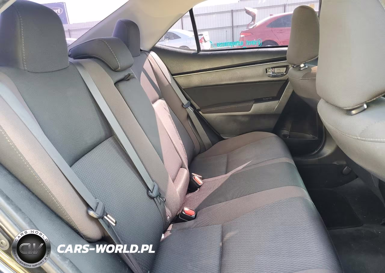 2019 Toyota Corolla L VIN:5YFBURHEXKP933060 - 10