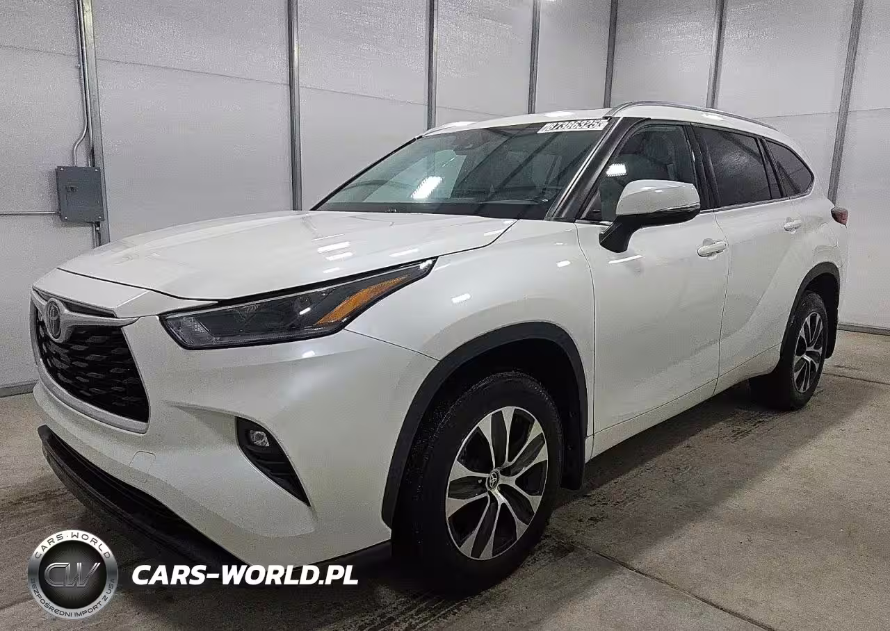 2021 Toyota Highlander Xle