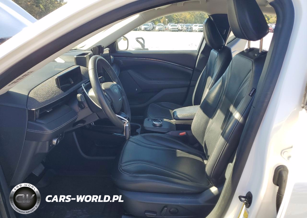 2021 Ford Mustang Mach-E Premium VIN:3FMTK3SU3MMA04583 - 7