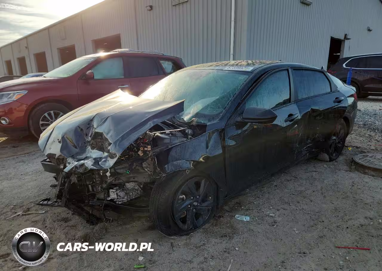 2022 Hyundai Elantra Sel