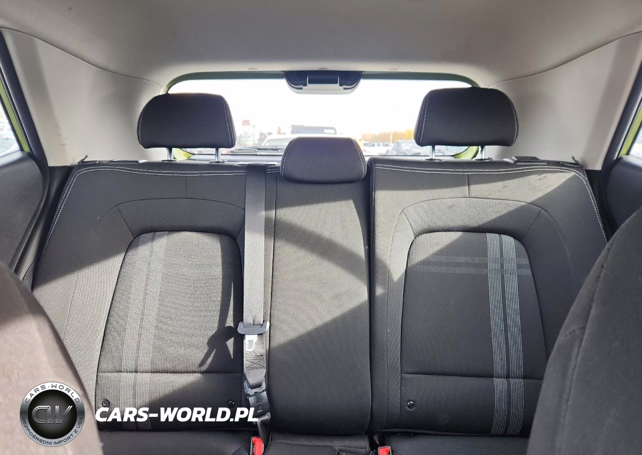 2021 Hyundai Venue Sel VIN:KMHRC8A31MU103475 - 10