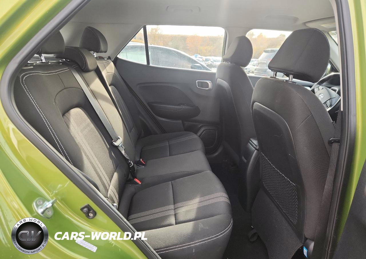 2021 Hyundai Venue Sel VIN:KMHRC8A31MU103475 - 11