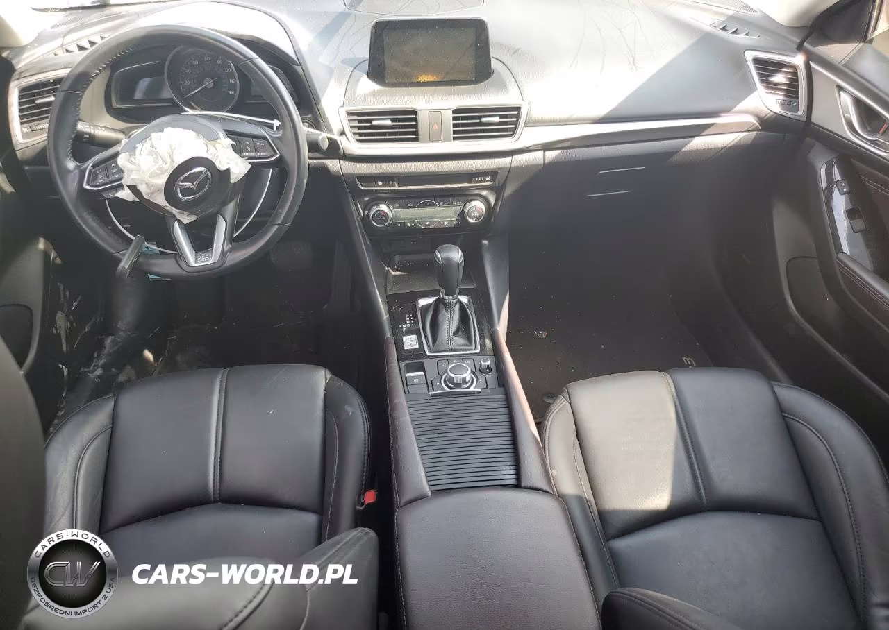 2018 Mazda 3 Touring VIN:3MZBN1V37JM231816 - 8