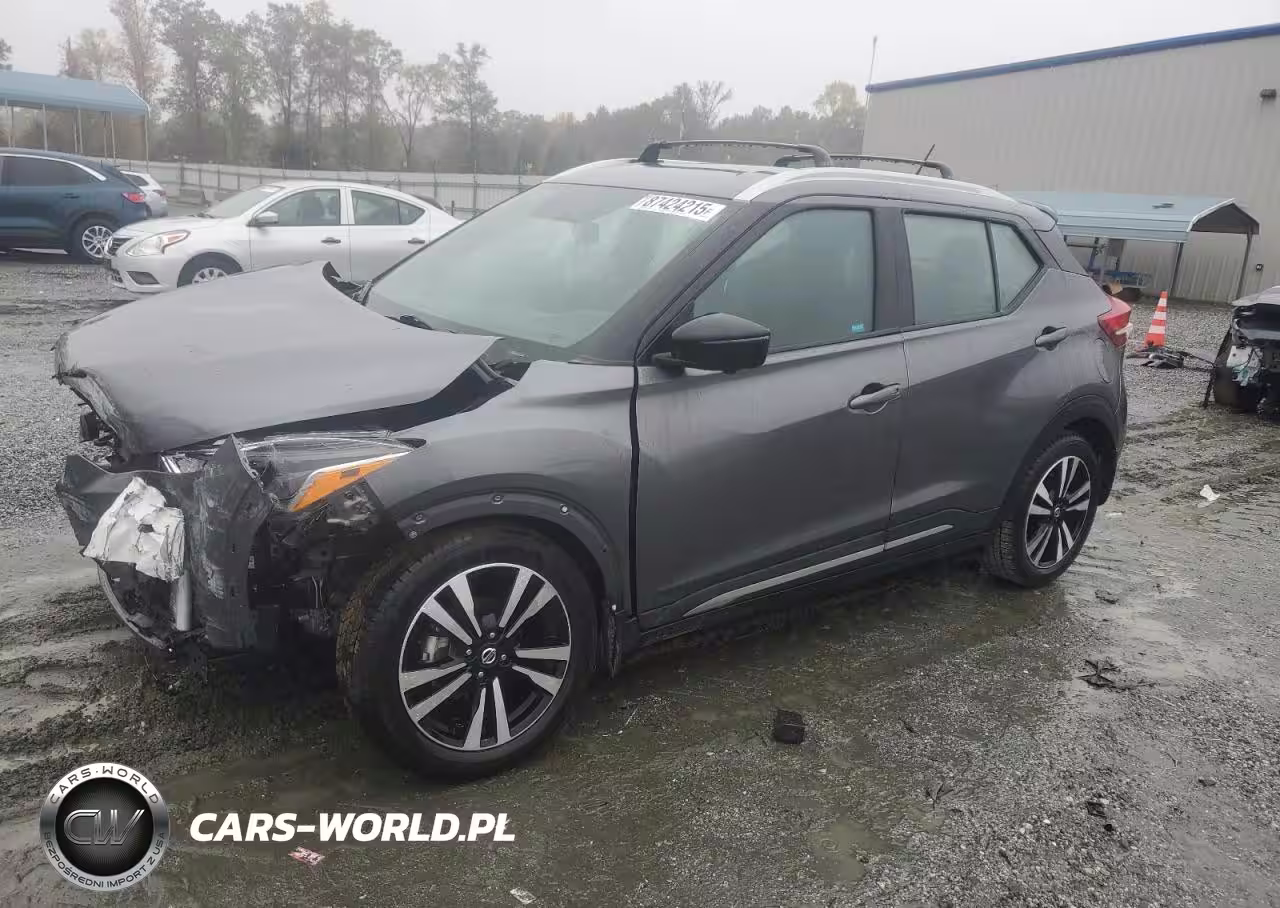 2019 Nissan Kicks S