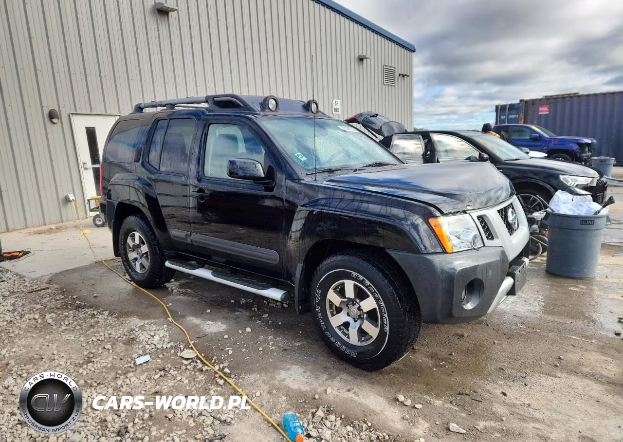 2012 Nissan Xterra VIN:5N1AN0NW2CC517107 - 4