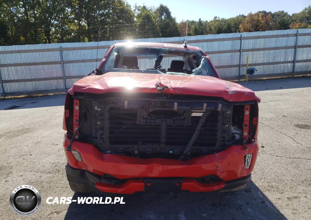 2018 Chevrolet Silverado K1500 Lt VIN:3GCUKREC6JG361040 - 5